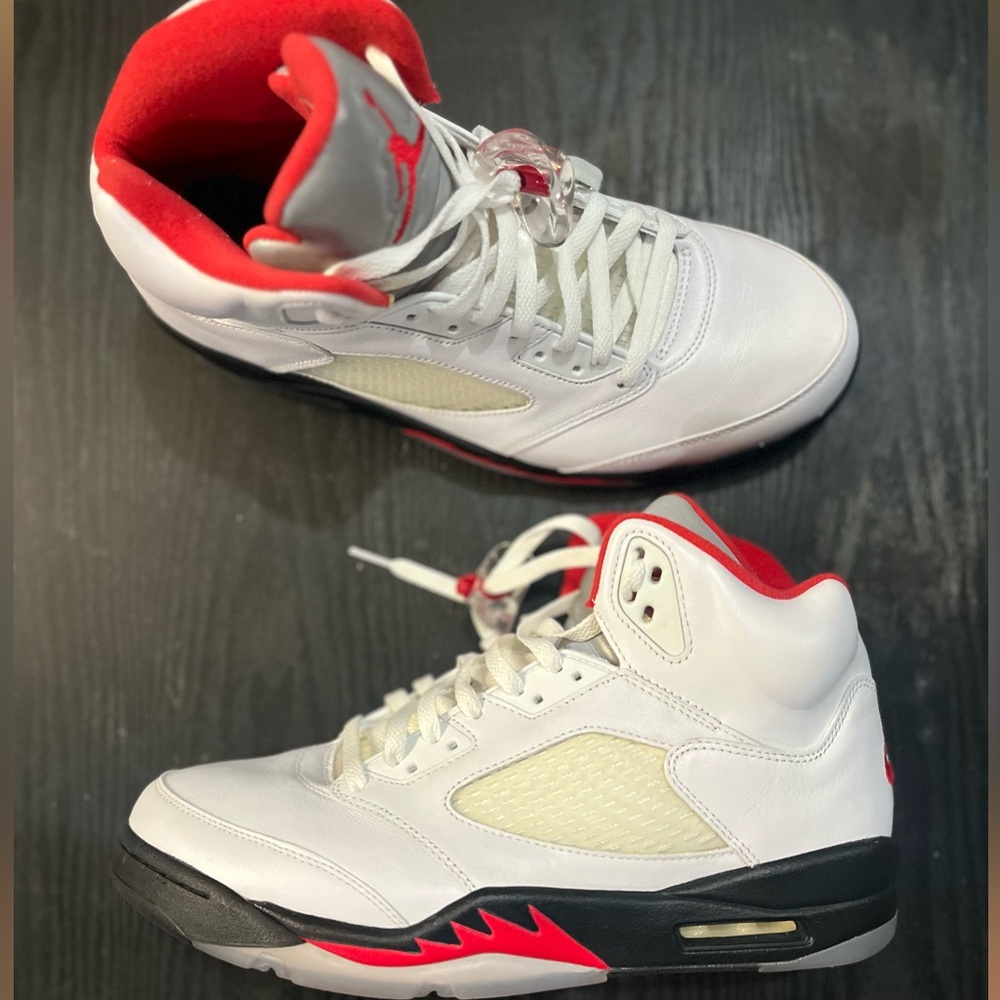 Jordan OG Fire Red retro 5